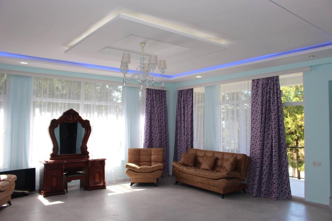 Hotel Nine Brothers Makhindzsauri Kültér fotó
