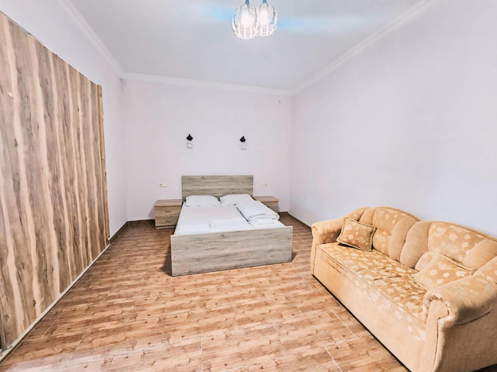 Hotel Nine Brothers Makhindzsauri Kültér fotó